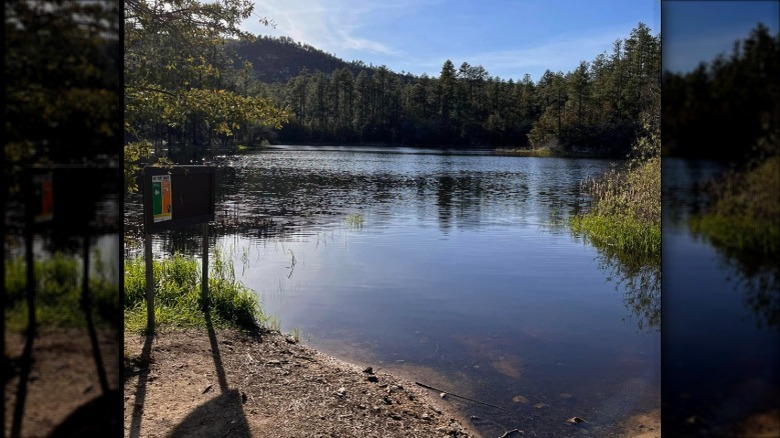 A view of the lake at Horsethief Basin Recreation Area