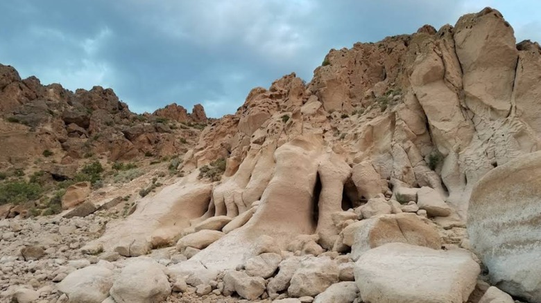 The rocky hillsides of Yuba State Park