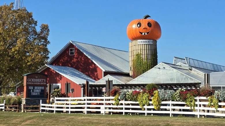 The barn, fence, and silo at Goebbert's Farm in Pingree Grove, Illinois