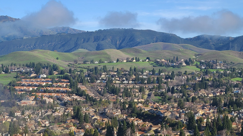A panoramic view of Danville, California with hills in the background