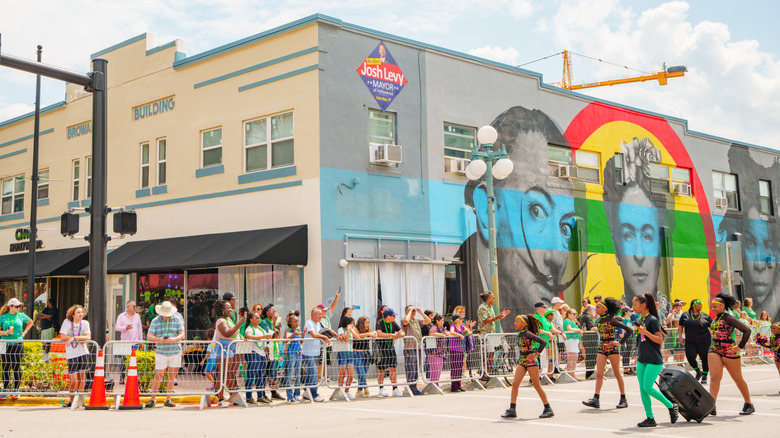 Downtown Hollywood Florida Mural featuring Dali and Kahlo