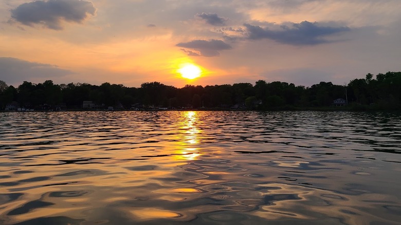 A view of Diamond Lake at sunset
