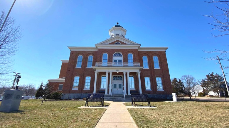 Lincoln Collector-Revenue, county court in the center of Troy, Missouri