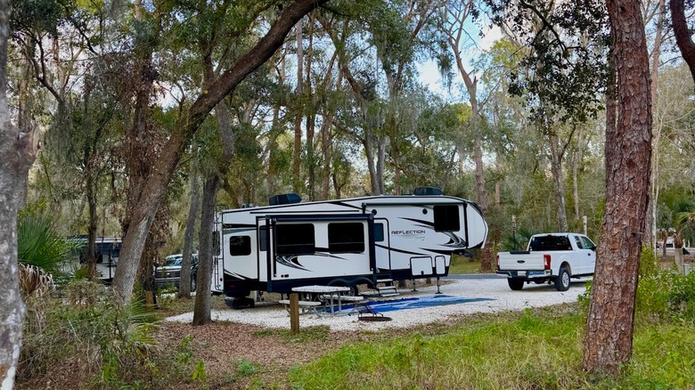 Camping in Edward Medard Conservation Park