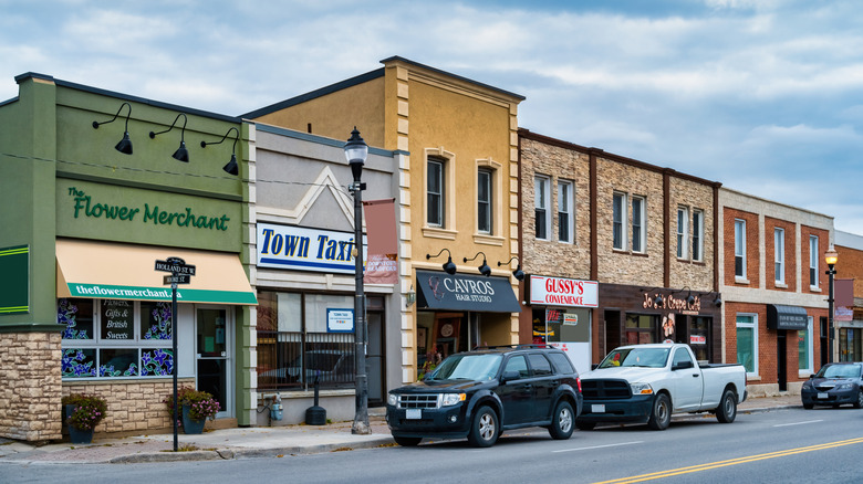 A small town high street in Ontario with quaint low rise stores