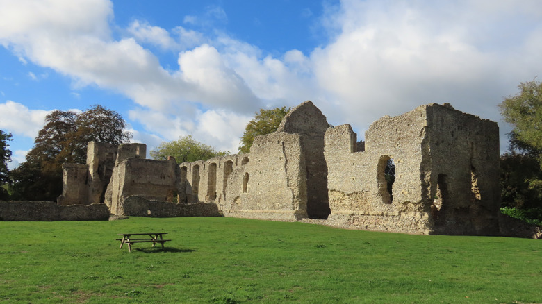 Medieval stone ruins at Bishop Waltham's Palace on a sunny day