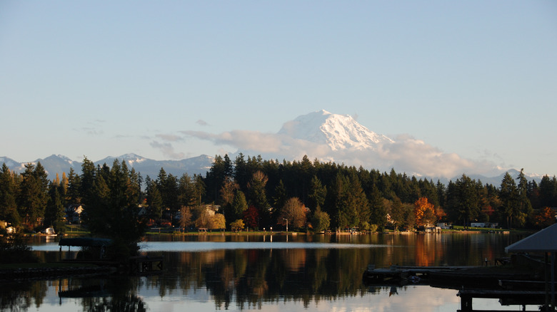 View of Mount Rainier from Lake Tapps in Bonney Lake, Washington