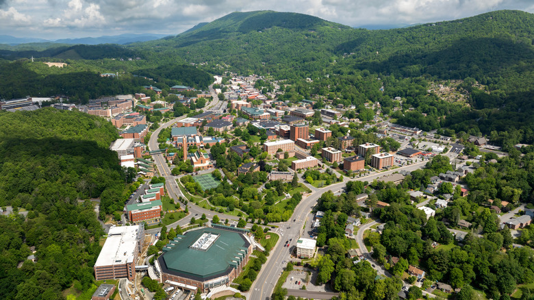 The city of Boone in North Carolina, surrounded by green hills