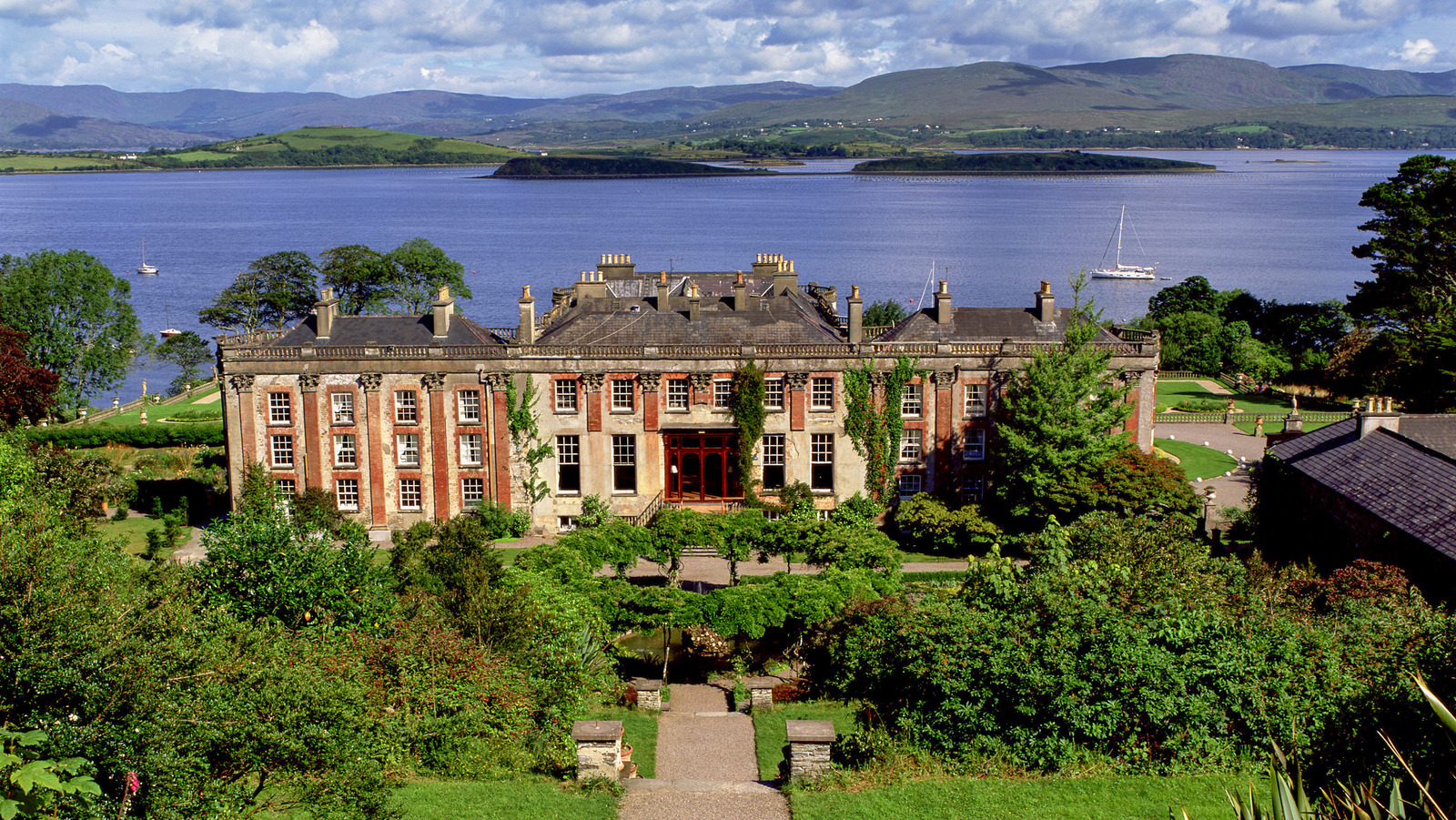 Ireland's Bantry House Features Breathtaking Gardens And Mountain Views