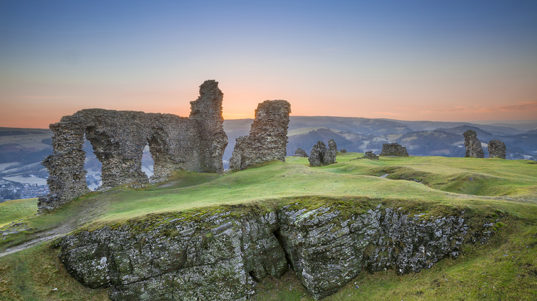Castell Dinas Brân above the Dee Valley