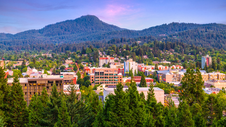 Eugene, Oregon, downtown cityscape at dusk