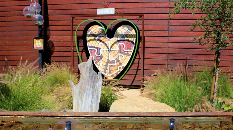 Art sculptures in Costa Mesa, CA