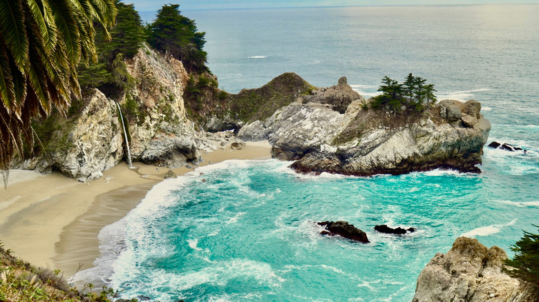 McWay Falls at Julia Pfeiffer Burns State Park in Big Sur, California