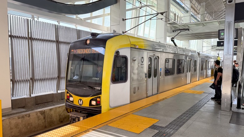 LAX Metro station with a train pulled in
