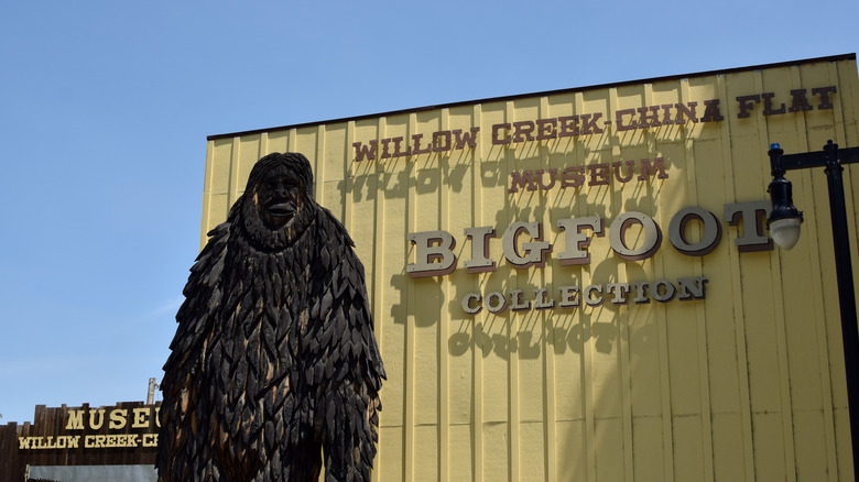 Willow Creek-China Flat Museum & Bigfoot Collection building exterior