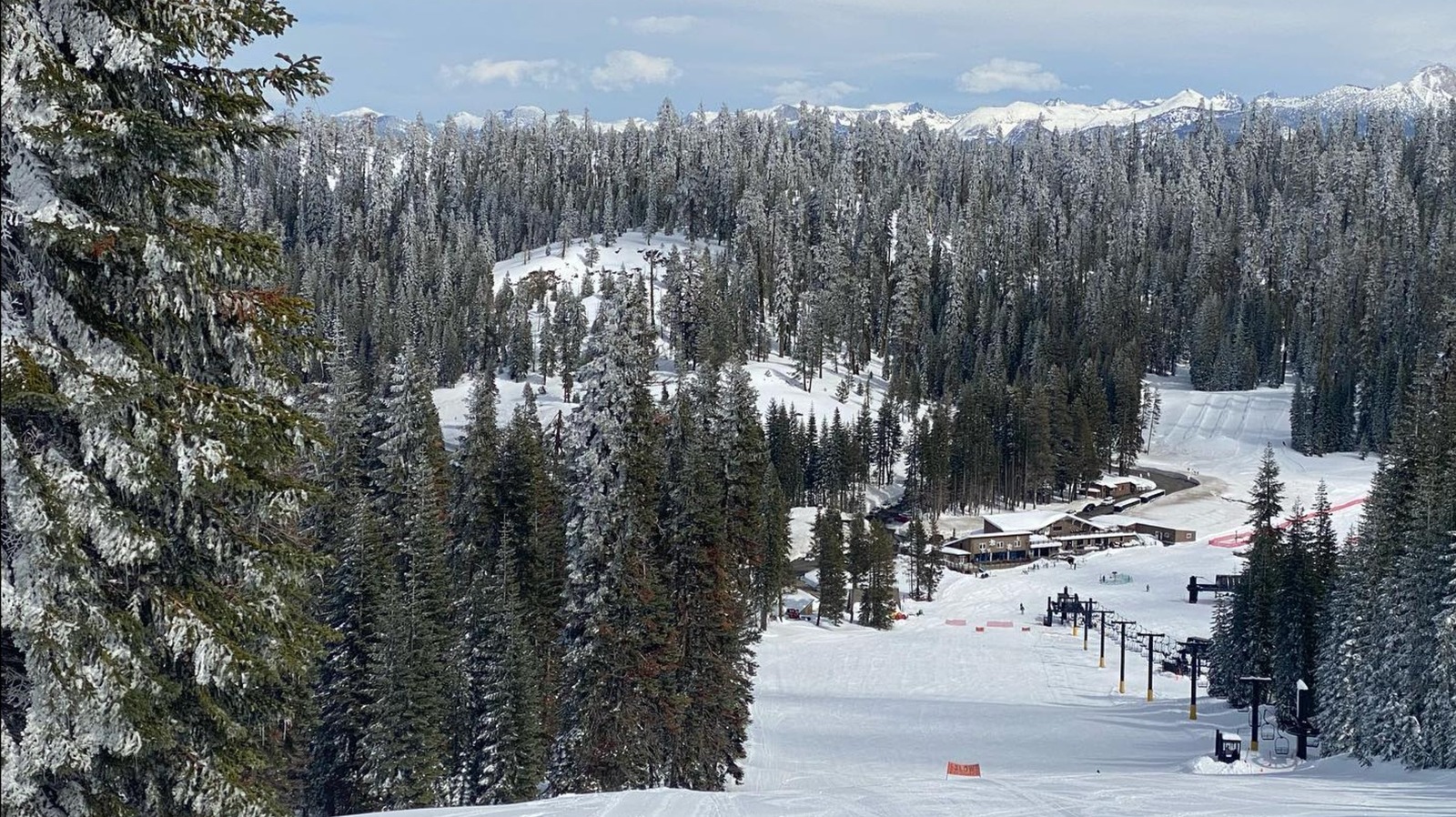 'California's Oldest Ski Resort' Is A National Park Stunner With Tubing And Snowboarding In A Laidback Atmosphere