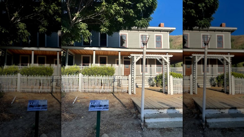 Facade of the Pico Cottage in Mentryville, California?