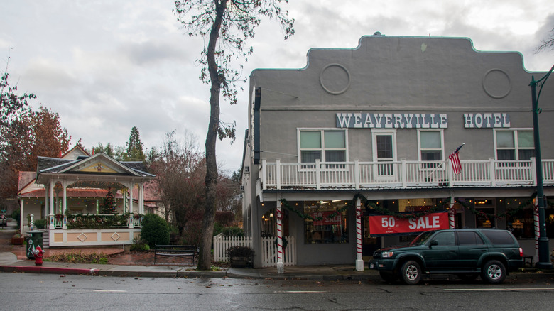 Weaverville, California: Weaverville Hotel exterior