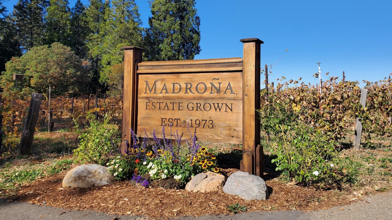 Entrance sign for Madroña Winery and Estate in Camino, California