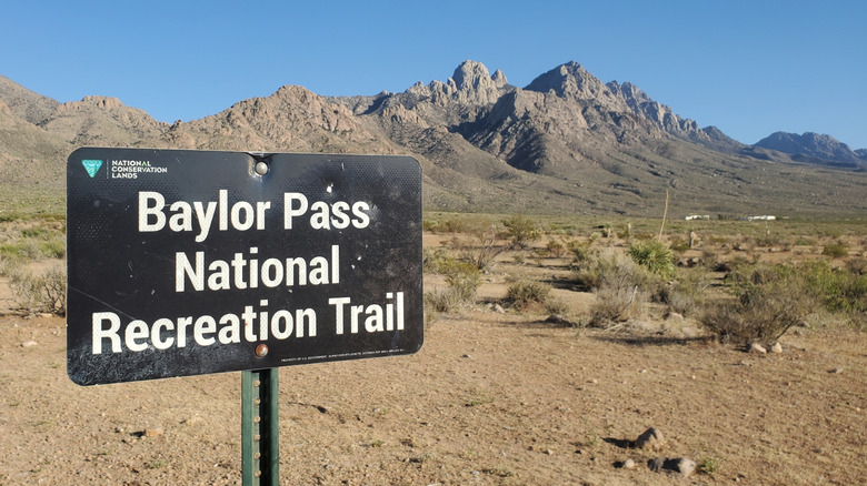 The trailhead sign for Baylor Pass National Recreation Trail