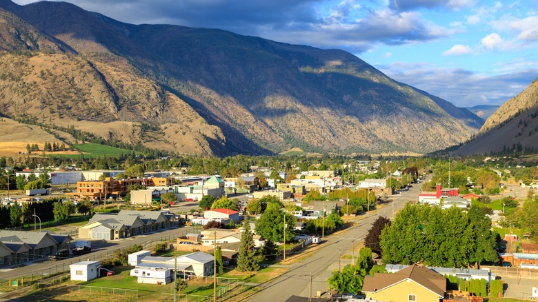 Keremeos, village in Similkameen Valley, British Columbia, Canada