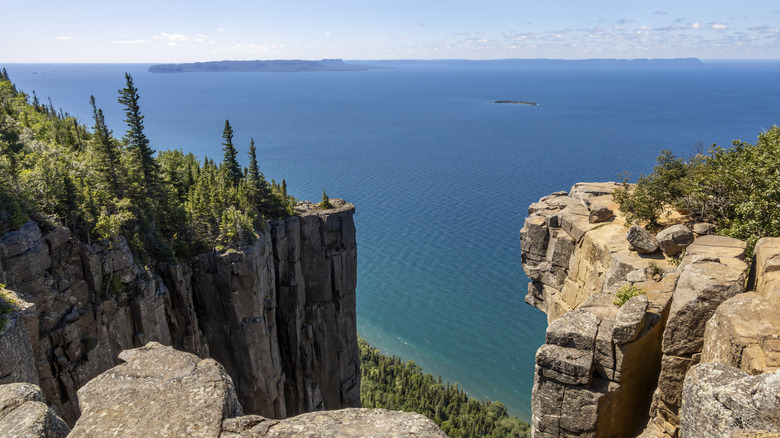 A view from the Gorge Lookout on the Sleeping Giant Trail, showing the rugged cliffs of Lake Superior