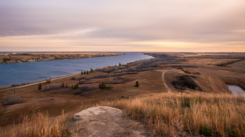 Blackstrap Lake, grassland, and trails at Blackstrap Provincial Park