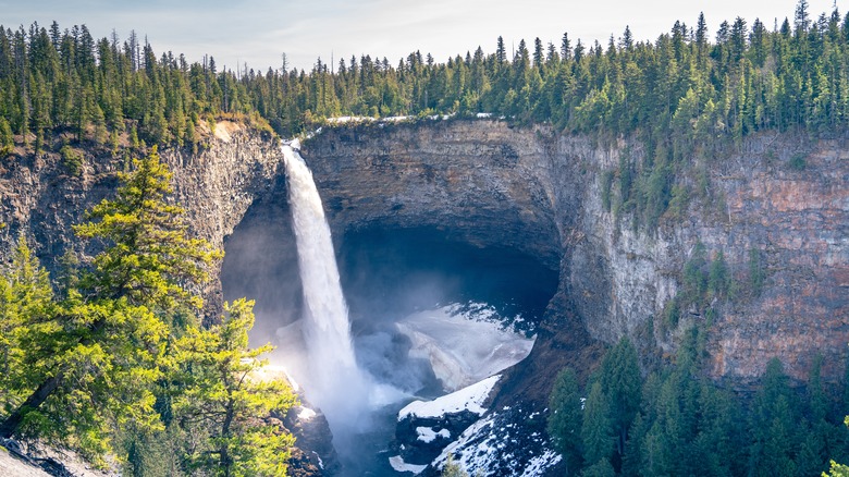 Helmcken falls in Wells Gray Provincial Park, British Columbia, Canada