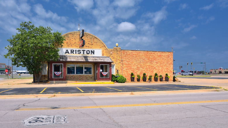 Ariston Cafe on Route 66