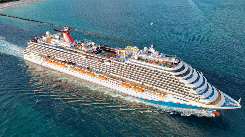 Carnival cruise in Miami waters