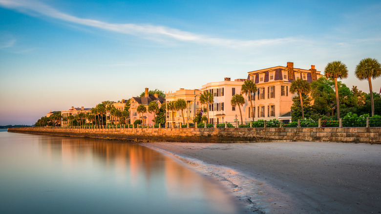 Mansions along The Battery in Charleston at sunrise