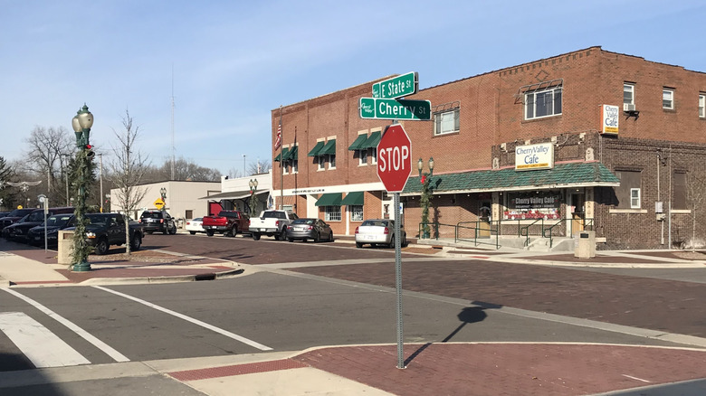 Intersection of State and Cherry Street with Cherry Valley Coffee Shop in the background