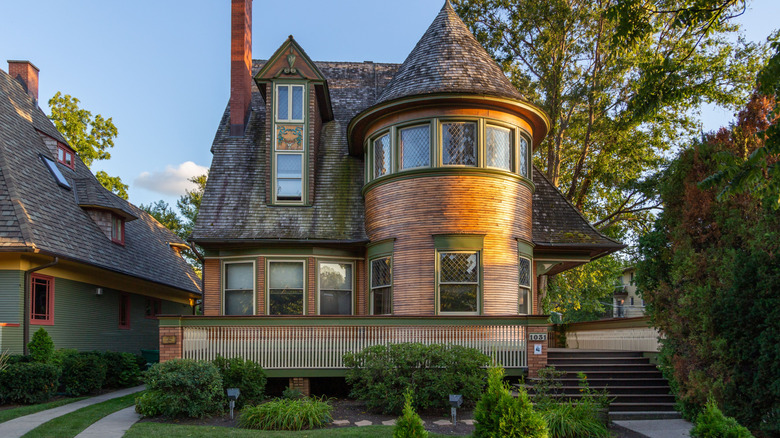 A house designed by architect Frank Lloyd Wright in Oak Park, Illinois