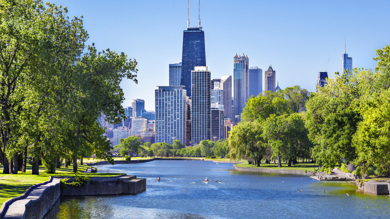 A park and lake overlook downtown Chicago