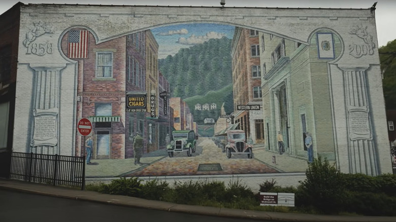Welch downtown wall mural