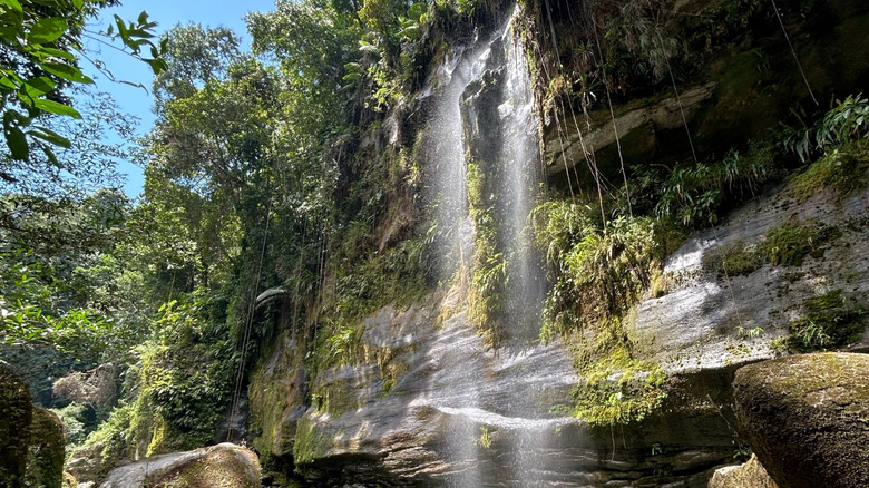 A small waterfall in Guape Canyon