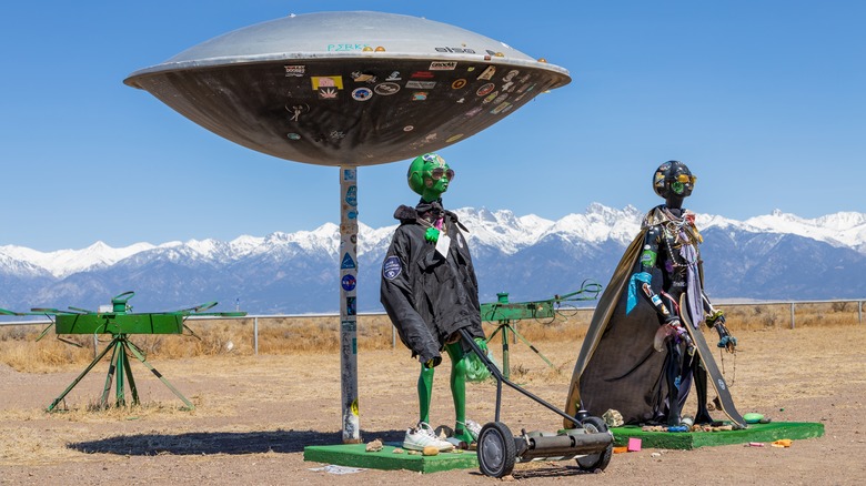 UFO watchtower in Alamosa, Colorado