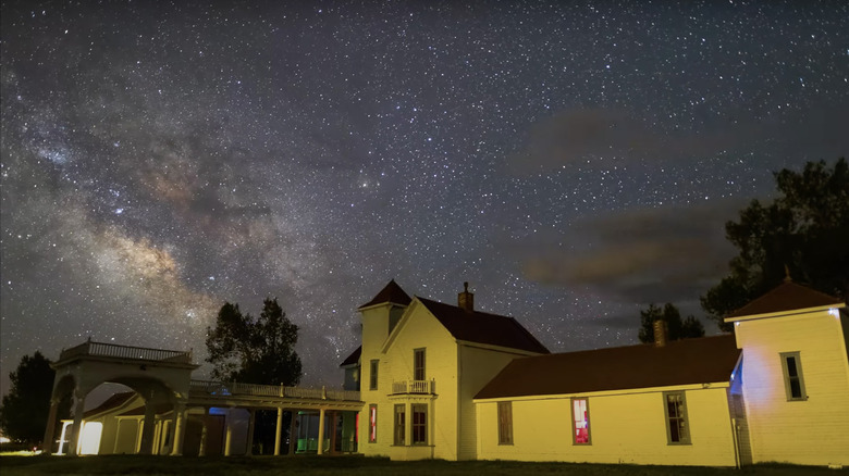 Westcliffe downtown with a starry night sky