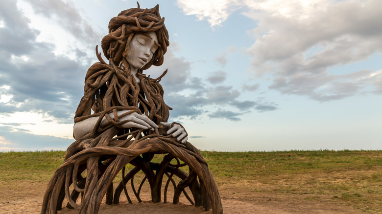 "Umi," a large-scale sculpture depicting Mother Earth in Aurora Highlands