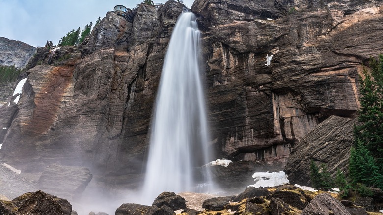 Bridal Veil Falls cascading off a rocky cliff