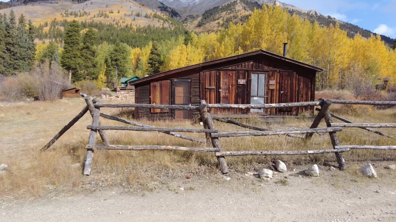 Cabin in Winfield, Colorado