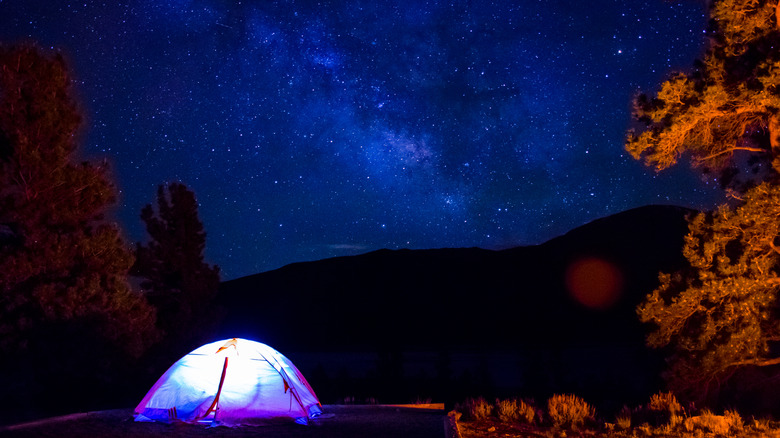 Camping under the stars near Twin Lakes