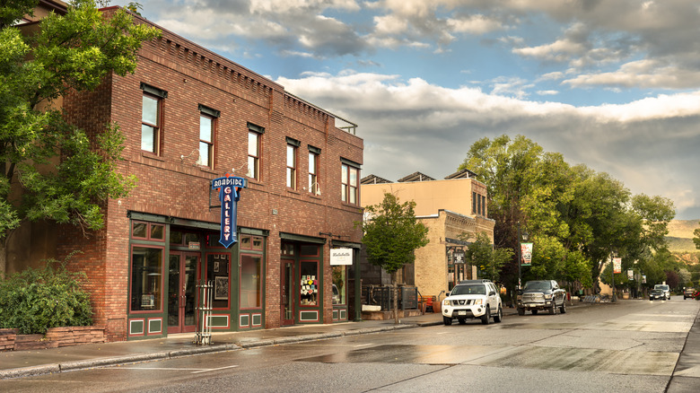 A view of building on a Carbondale downtown street in Colorado