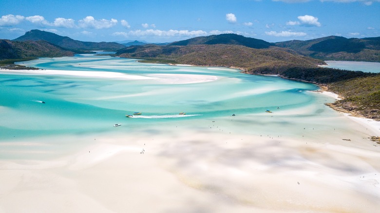 View of Hill Inlet at Whitehaven Beach