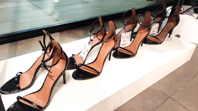 Heels in store window in Rome