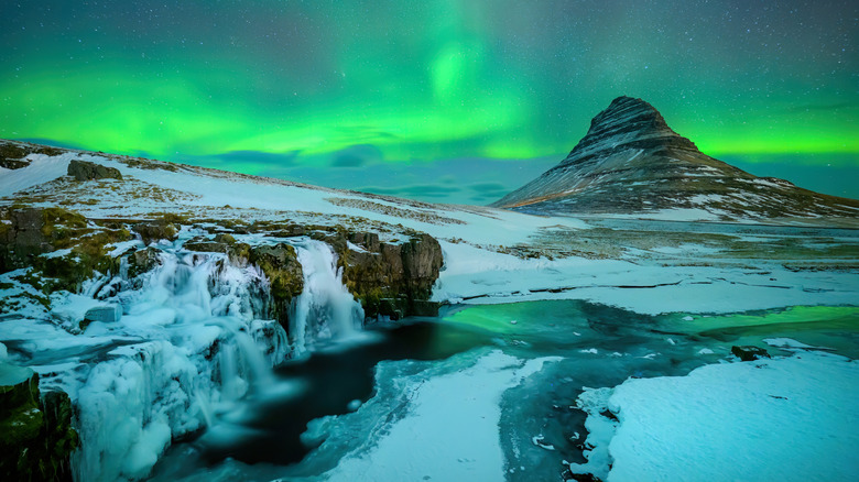 Northern Lights at Kirkjufell in Iceland