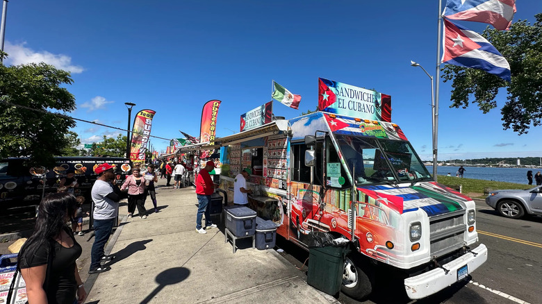 A Cuban food truck at New Haven's Long Wharf Pier