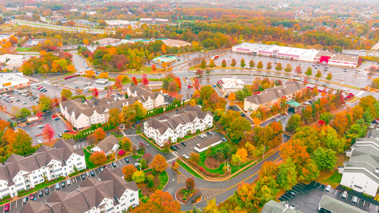 Vibrant fall colors in Manchester, Connecticut