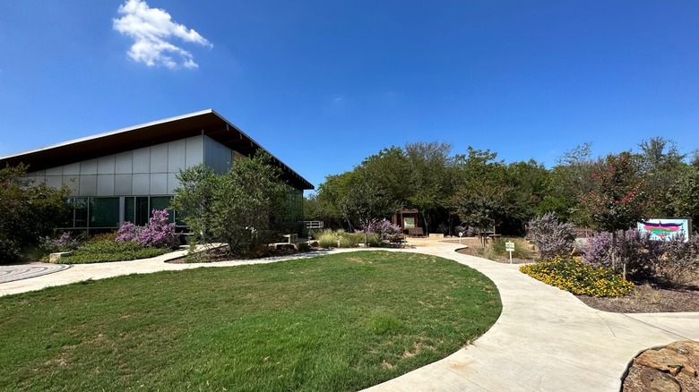The butterfly garden and Biodiversity Education Center at Coppell Nature Park