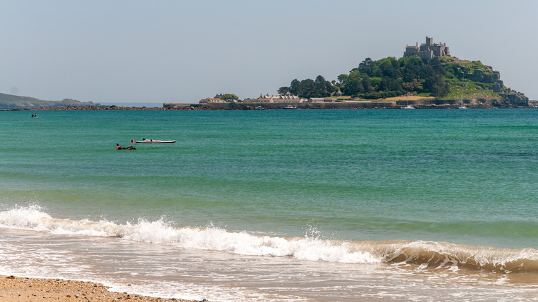 The shoreline at Penzance with views of St. Michael's Mount, England
